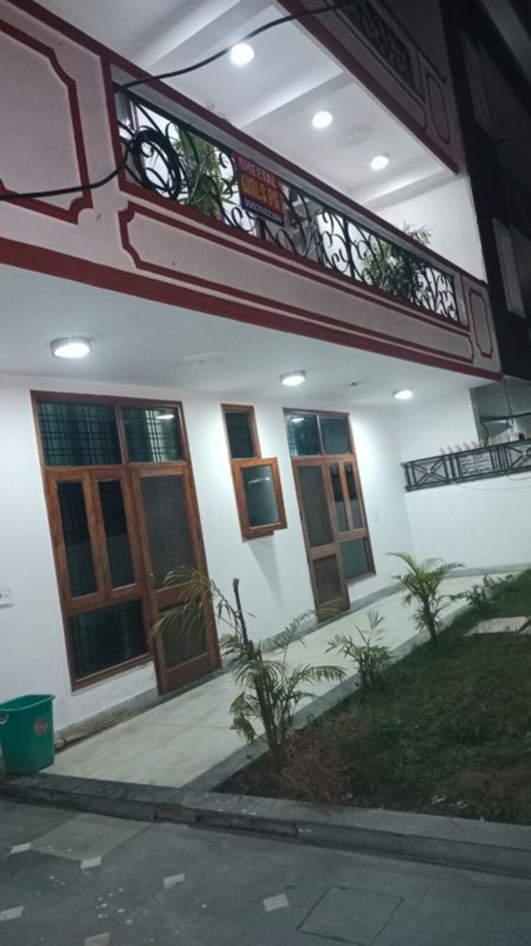 Exterior View, sector 9 2 Bedroom 1450 Sq.Ft. Builder Floor In Sector 9 Gurgaon 10599903