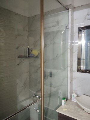 Bathroom in 3 BHK Builder Floor at Safdarjung Enclave – for Rent