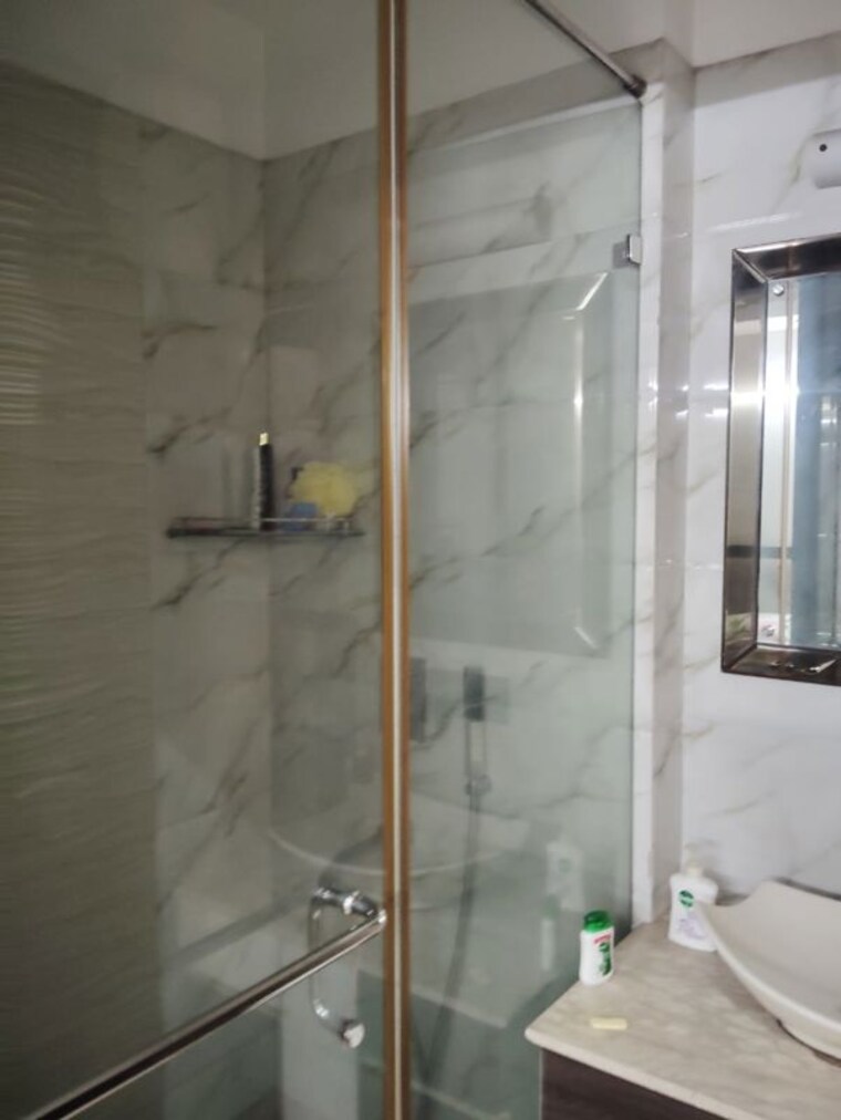 Bathroom, safdarjung enclave 3 Bedroom 1500 Sq.Ft. Builder Floor In Safdarjung Enclave Delhi 10599917