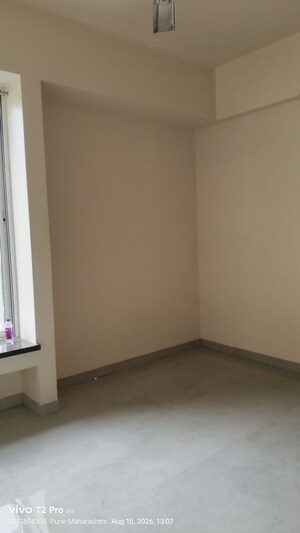 Room in 2 BHK Apartment at Northcape Venicia, Baner – for Rent