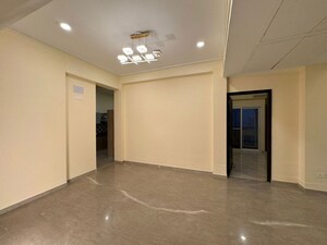 Room in 5 BHK Apartment at DesignArch The Jewel of Noida, Sector 75 – for Rent