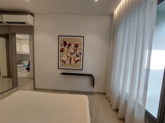 5 BHK 2500 Sq.Ft. Apartment in Kalpataru Vienta Tower A