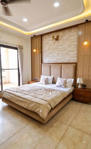 Bedroom in 5 BHK Independent House at Dronpuri – for Sale