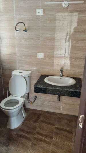 Bathroom in 3.5 BHK Apartment at Mahagun Moderne, Sector 78 – for Rent