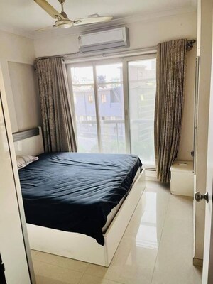 2 BHK Apartment For Rent in Rustomjee Elanza, Malad West