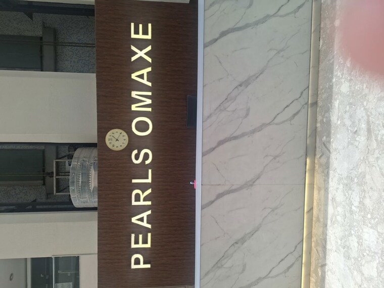 Exterior View, netaji subhash place Commercial Office Space 450 Sq.Ft. In Netaji Subhash Place Delhi 10599970