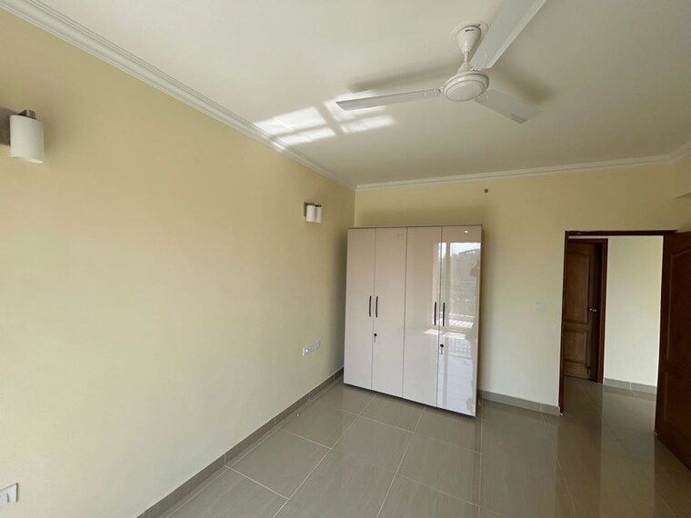 Room, ats-golf-meadows 3 Bedroom 2300 Sq.Ft. Apartment In Central Derabassi Chandigarh 10599982