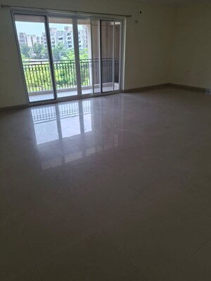Room in 3 BHK Apartment at ATS Golf Meadows, Central Derabassi – for Rent