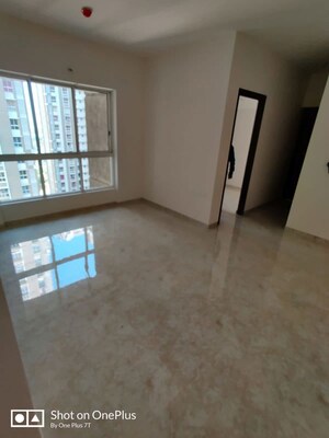 2 BHK Apartment For Rent in Lodha Amara, Kolshet Road