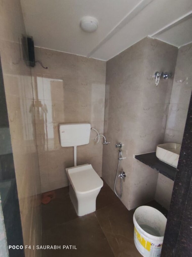 Bathroom, lodha-signet-palava Commercial Office Space 250 Sq.Ft. In Dombivli East Thane 10600006