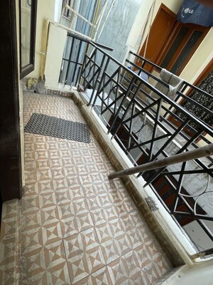 Balcony in 1 BHK Builder Floor at Chattarpur – for Rent