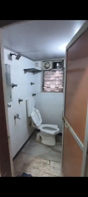 Bathroom in 2 BHK Apartment at Khatri House, Jogeshwari West – for Rent
