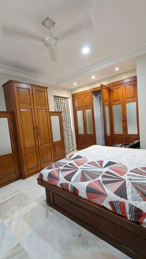 Bedroom in 4 BHK Apartment at Rakhangi Mahal, Worli – for Rent
