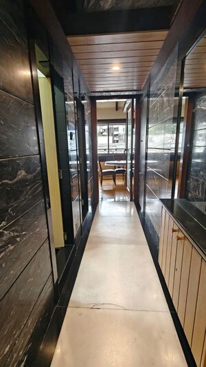Balcony in 4 BHK Apartment at Rakhangi Mahal, Worli – for Rent