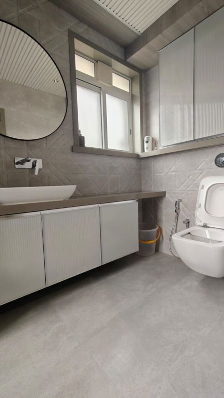 Bathroom, rakhangi-mahal 4 Bedroom 3000 Sq.Ft. Apartment In Worli Mumbai 10600085