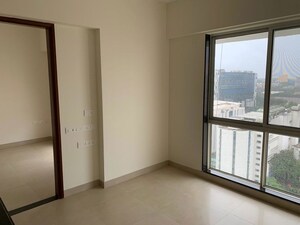 Room in 1 BHK Apartment at Aspen Park, Goregaon East – for Rent