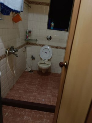 Bathroom in 1 BHK Apartment at Damji Shamji Shah Mahavir Classik, Powai – for Rent