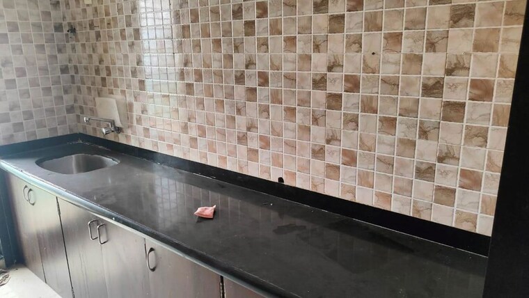 Kitchen, shanti-green-palms 3 Bedroom 1000 Sq.Ft. Apartment In Ghansoli Navi Mumbai 10600104