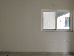 Room in 2 BHK Apartment at Candeur 40, Miyapur – for Sale