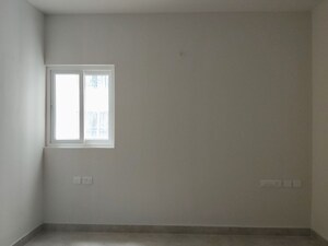 Room in 2 BHK Apartment at Candeur 40, Miyapur – for Sale