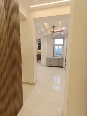 Bathroom in 3 BHK Apartment at Sector 10 Dwarka – for Rent