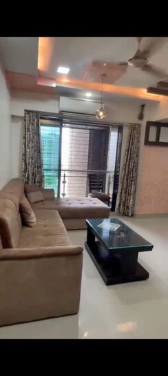 2 BHK Apartment For Rent in Haware Estate