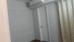 Building Lobby in 3 BHK Apartment at Signature Global City 63A, Sector 63a – for Rent