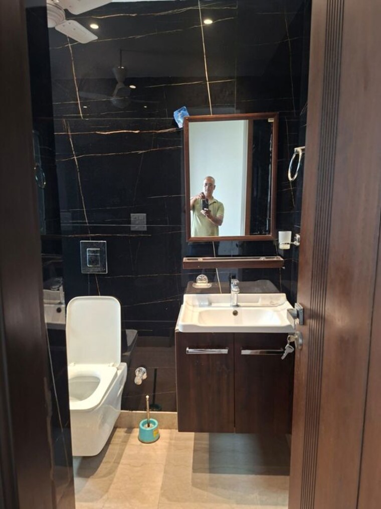 Kitchen, malviya nagar 2 Bedroom 1100 Sq.Ft. Builder Floor In Malviya Nagar Delhi 10600123