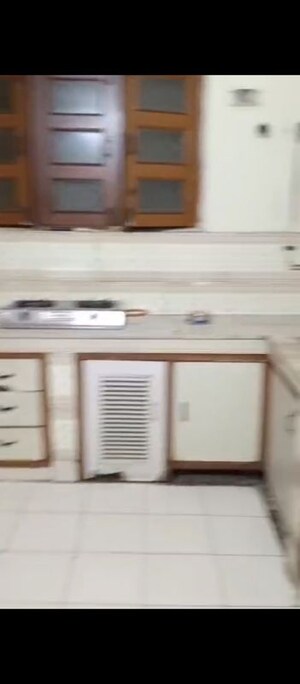 Floor Plan in 2 BHK Independent House at Rwa Jalvayu Vihar Noida, Sector 25 – for Rent