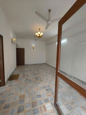 Room in 3 BHK Builder Floor at Greater Kailash I – for Rent