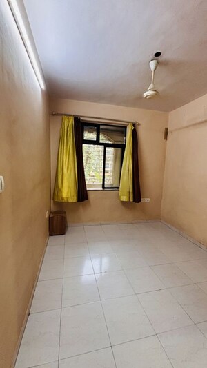 Room in 1 BHK Apartment at Pinewood Apartment, Mulund West – for Sale