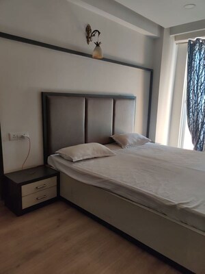 Bedroom in 3 BHK Apartment at Parker White Lily, Sector 8 – for Rent