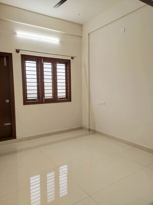 Room in 2 BHK Builder Floor at Arkavathy Layout – for Rent