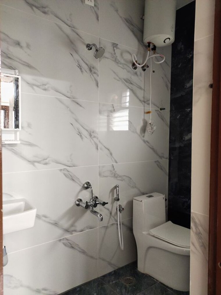 Bathroom, arkavathy layout 2 Bedroom 1200 Sq.Ft. Builder Floor In Arkavathy Layout Bangalore 10600183