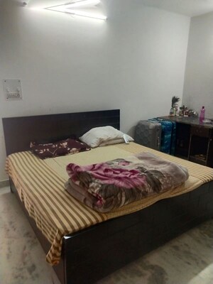 Bedroom in 3 BHK Independent House at Nilgiri Apartments, Sector 34 – for Rent