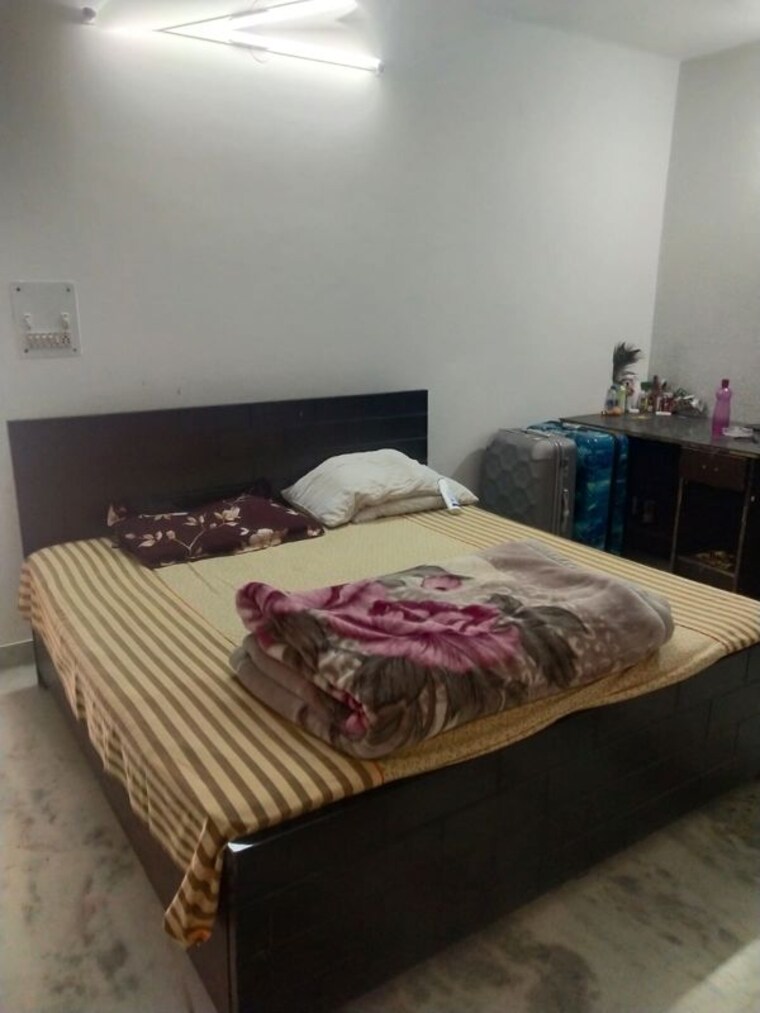 Bedroom, nilgiri-apartments 3 Bedroom 1300 Sq.Ft. Independent House In Sector 34 Noida 10600208