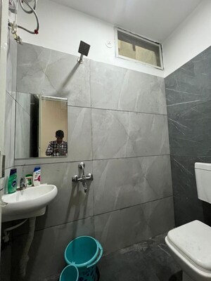 Bathroom in 1 BHK Builder Floor at Scheme No 114 – for Rent
