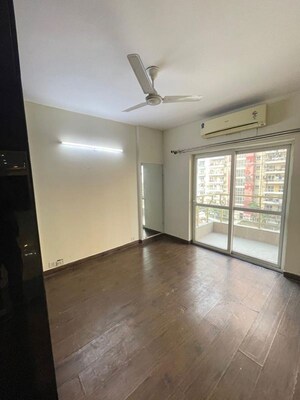 Room in 2 BHK Apartment at Zion Stonecrop and Celeste Garden, Sector 78 – for Sale
