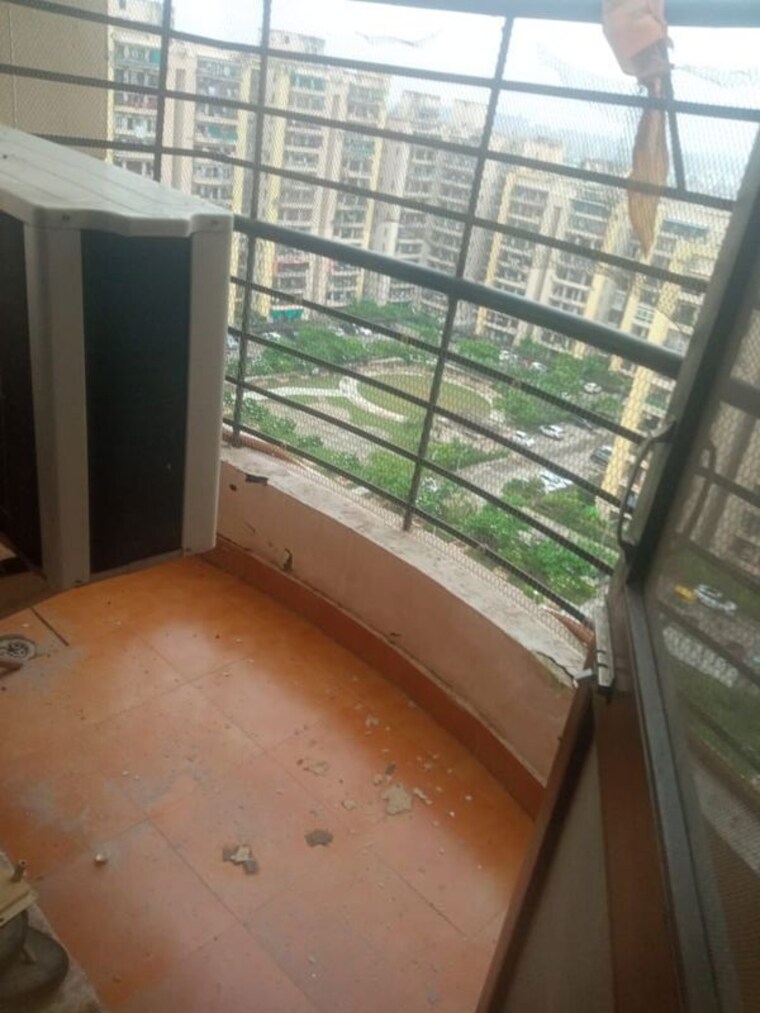 Balcony, bptp-the-resort 3.5 Bedroom 1908 Sq.Ft. Apartment In Sector 75 Faridabad 10359750