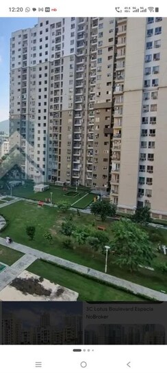 3.5 BHK + Servant Room Apartment For Rent in 3C Lotus Boulevard