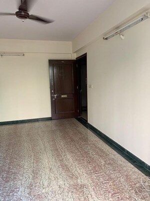 Room in 1 BHK Apartment at Hiranandani Estate Crown, Ghodbunder Road – for Sale