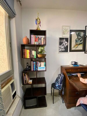 Furnished Amenities in 2 BHK Apartment at Hiranandani Woodpark Apartment, Ghodbunder Road – for Sale
