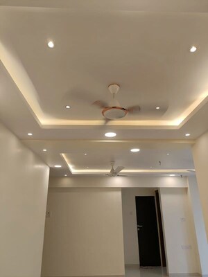 Living Room in 2 BHK Apartment at Chembur – for Rent