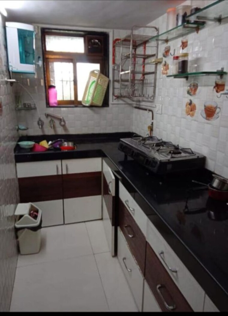 Kitchen, jb nagar 1.5 Bedroom 450 Sq.Ft. Apartment In Jb Nagar Mumbai 10600274