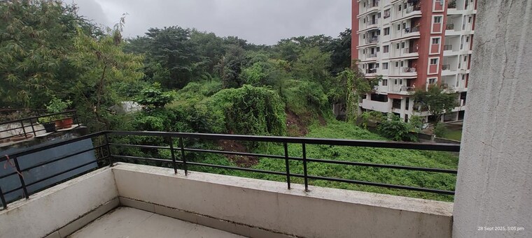 Balcony, pune west 1 Bedroom 630 Sq.Ft. Apartment In Pune West Pune 10600243