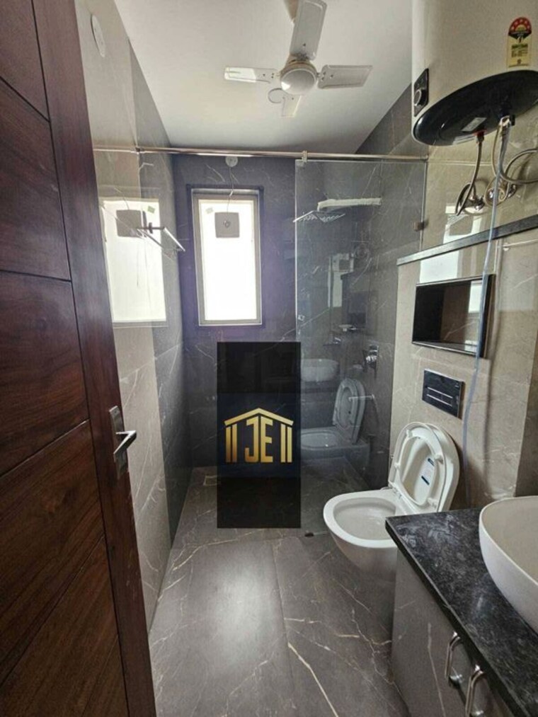  Parking, anamika-enclave 1 Bedroom 900 Sq.Ft. Builder Floor In Sector 14 Gurgaon 10600327