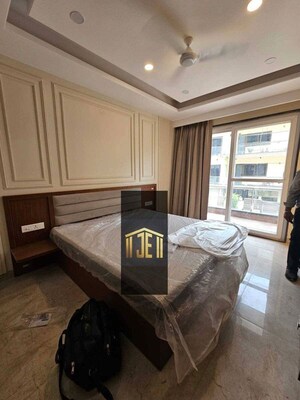 Parking in 1 BHK Builder Floor at Anamika Enclave, Sector 14 – for Rent