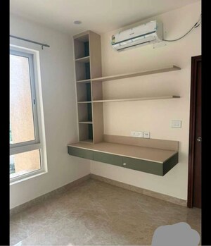 Room in 3 BHK Apartment at Aurobindo Kohinoor, Serilingampally – for Rent