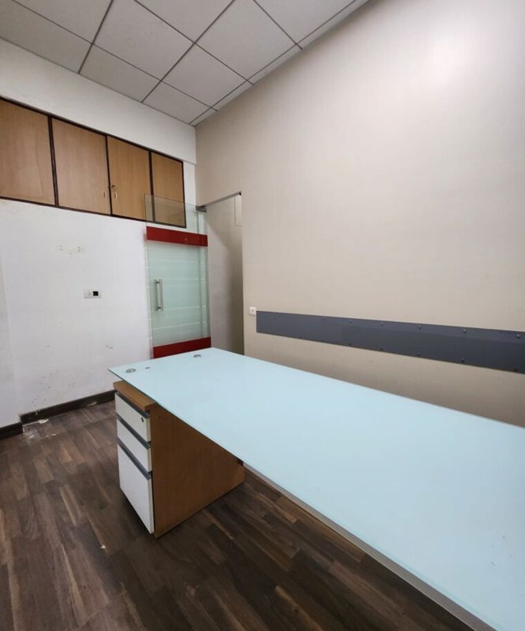Kitchen, veera desai industrial estate Commercial Office Space 1000 Sq.Ft. In Veera Desai Industrial Estate Mumbai 10600319