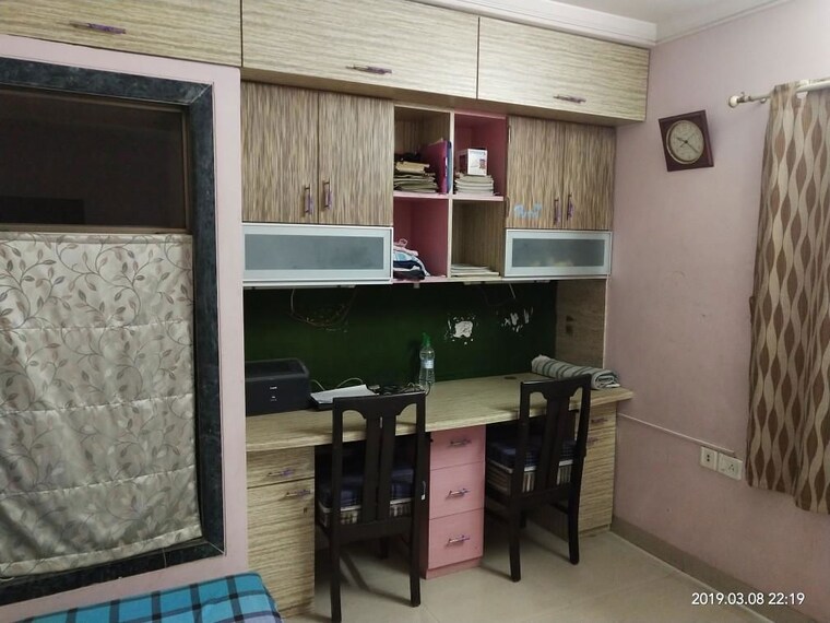 Room, regency-towers 3 Bedroom 1400 Sq.Ft. Apartment In Kavesar Thane 10600326
